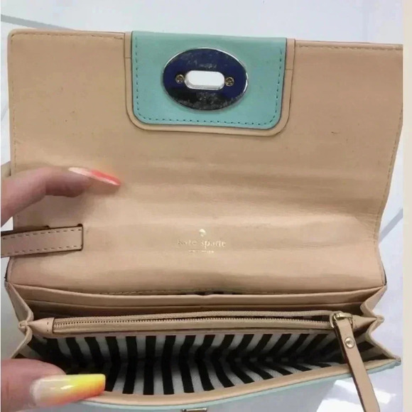 Kate ♠️ Spade Hampton Road Turn-Lock Wallet~Mara Aqua - Picture 6 of 13